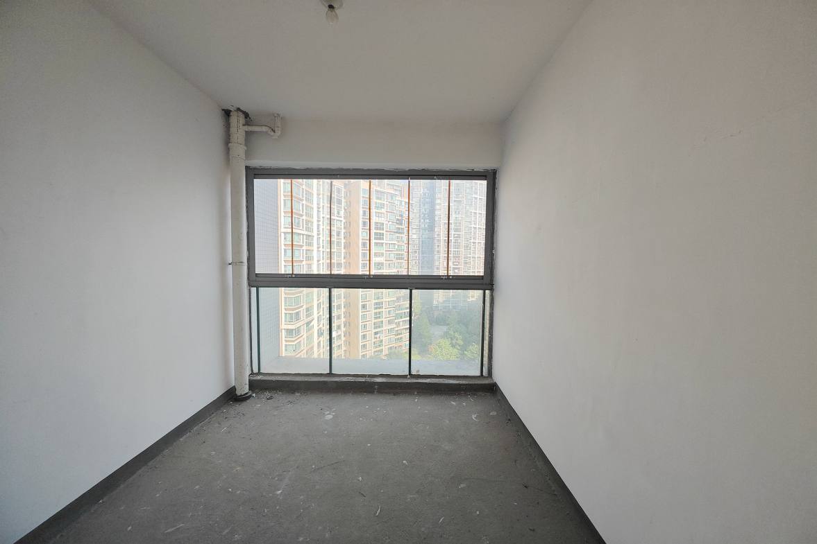 新城新世界一二三期  3室2厅1卫    110.0万卧室