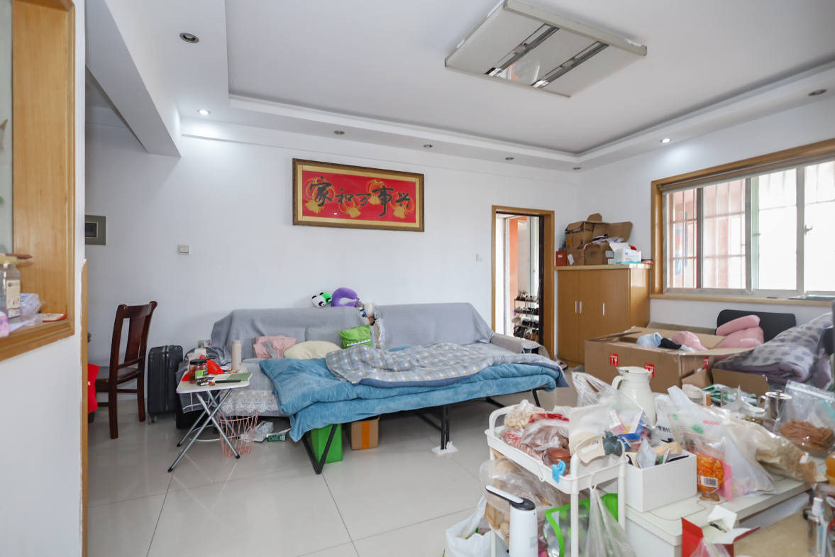 香麓丽舍  3室2厅2卫    89.95万室内图1