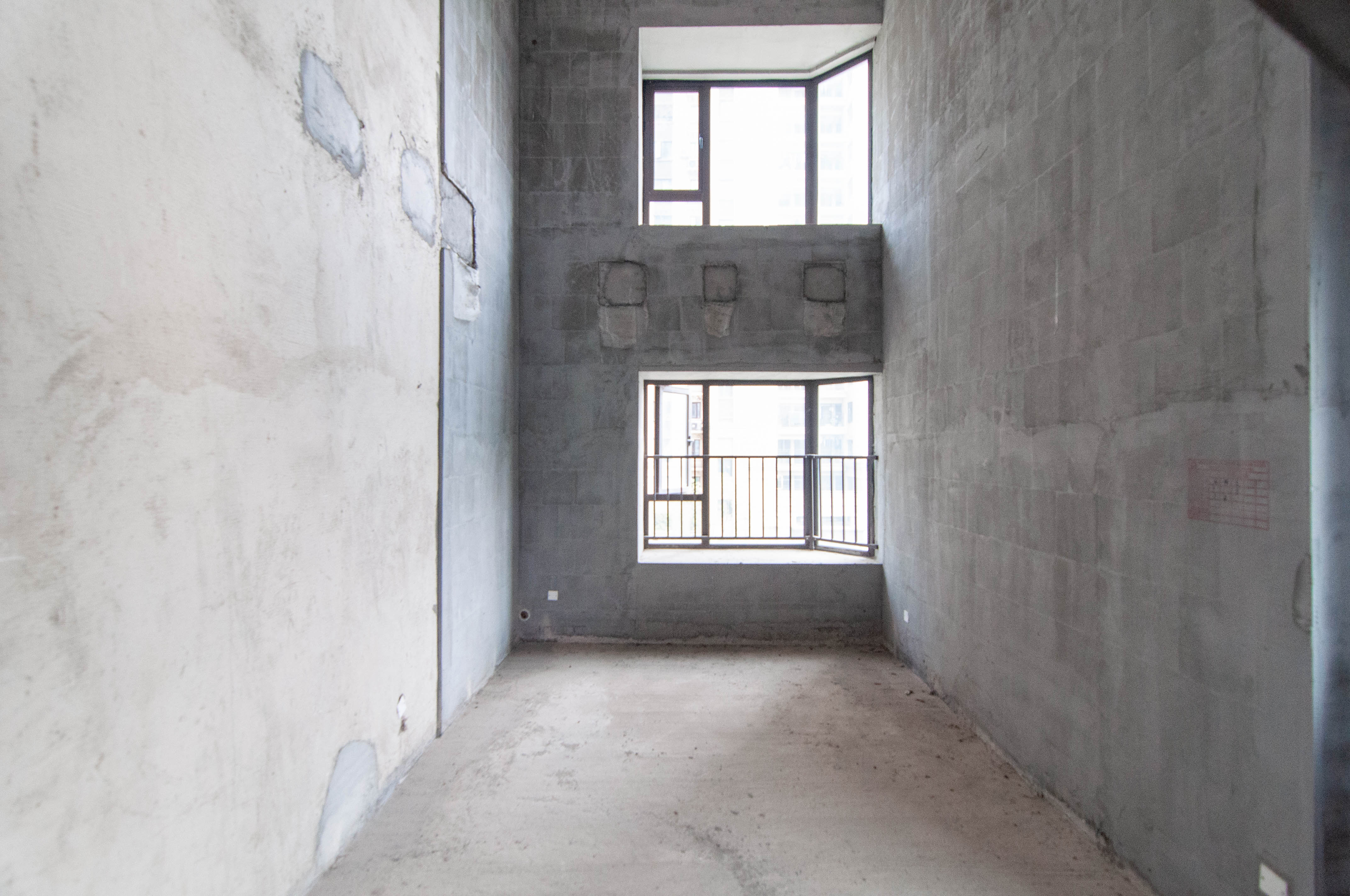 梅溪正荣府  3室2厅2卫    136.0万