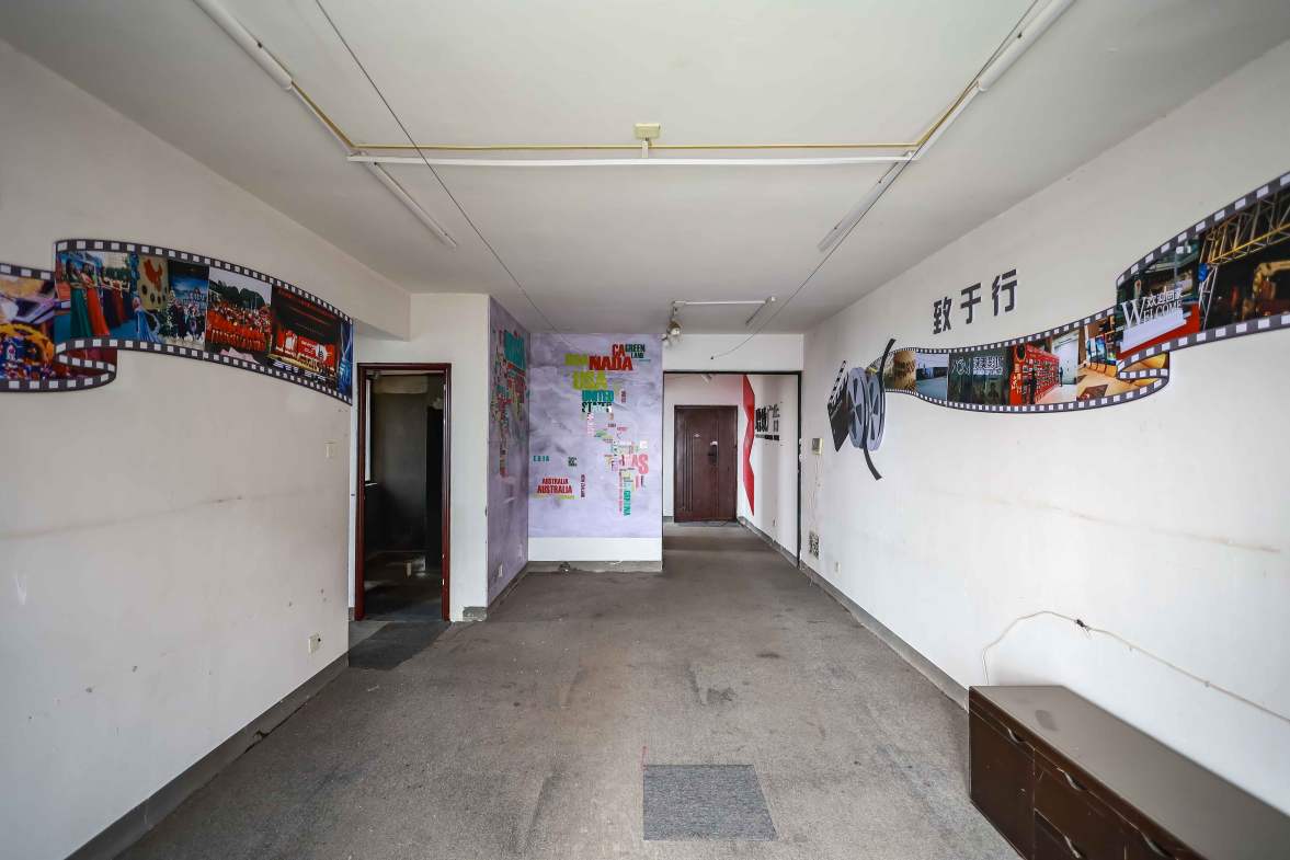 永祺西京  2室2厅1卫   105.00万客厅