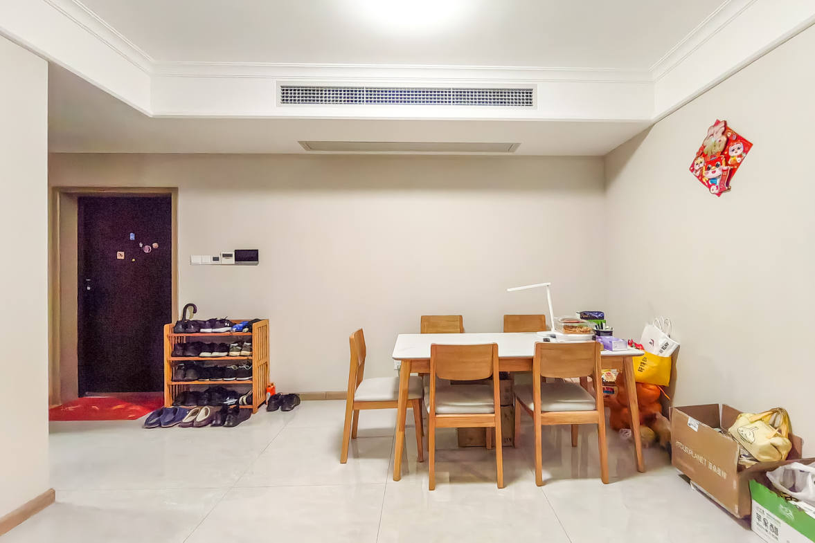 运达锦绣广场  3室2厅2卫    125.8万客厅