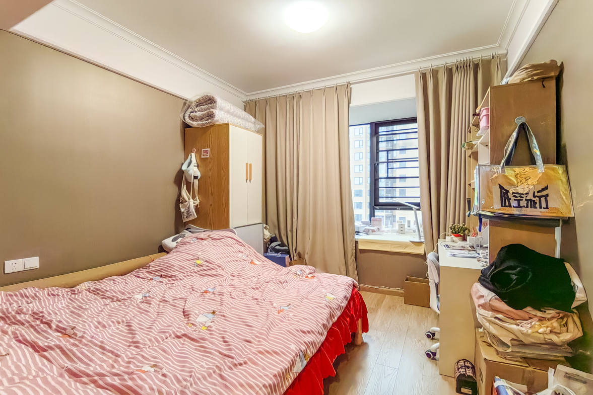 运达锦绣广场  3室2厅2卫    125.8万卧室