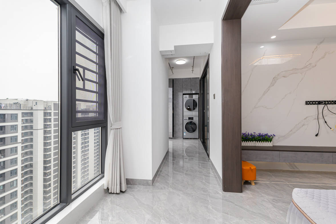 越秀湘江星汇城二期  4室2厅2卫    150.0万阳台