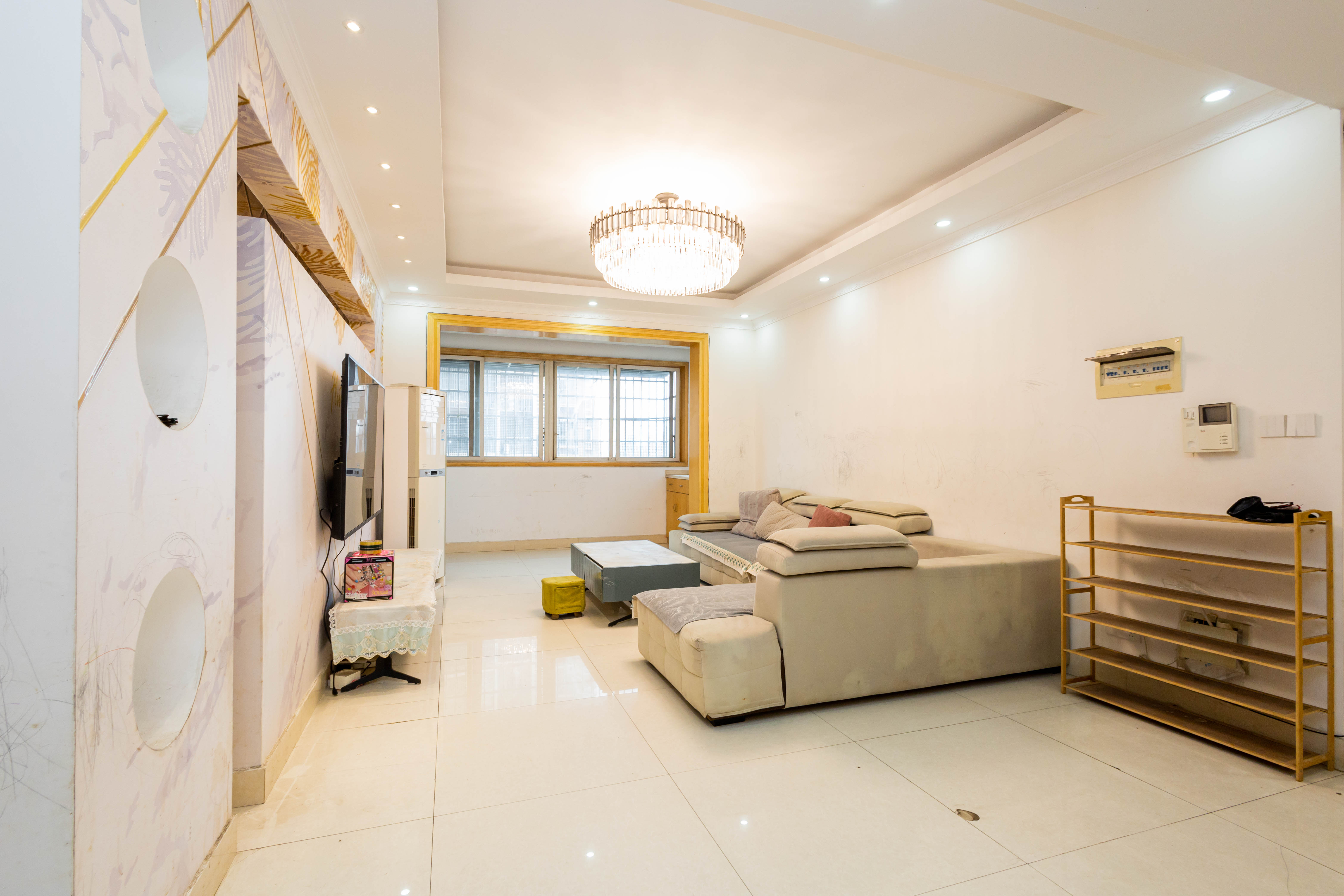 东门尚苑  4室2厅1卫    68.8万