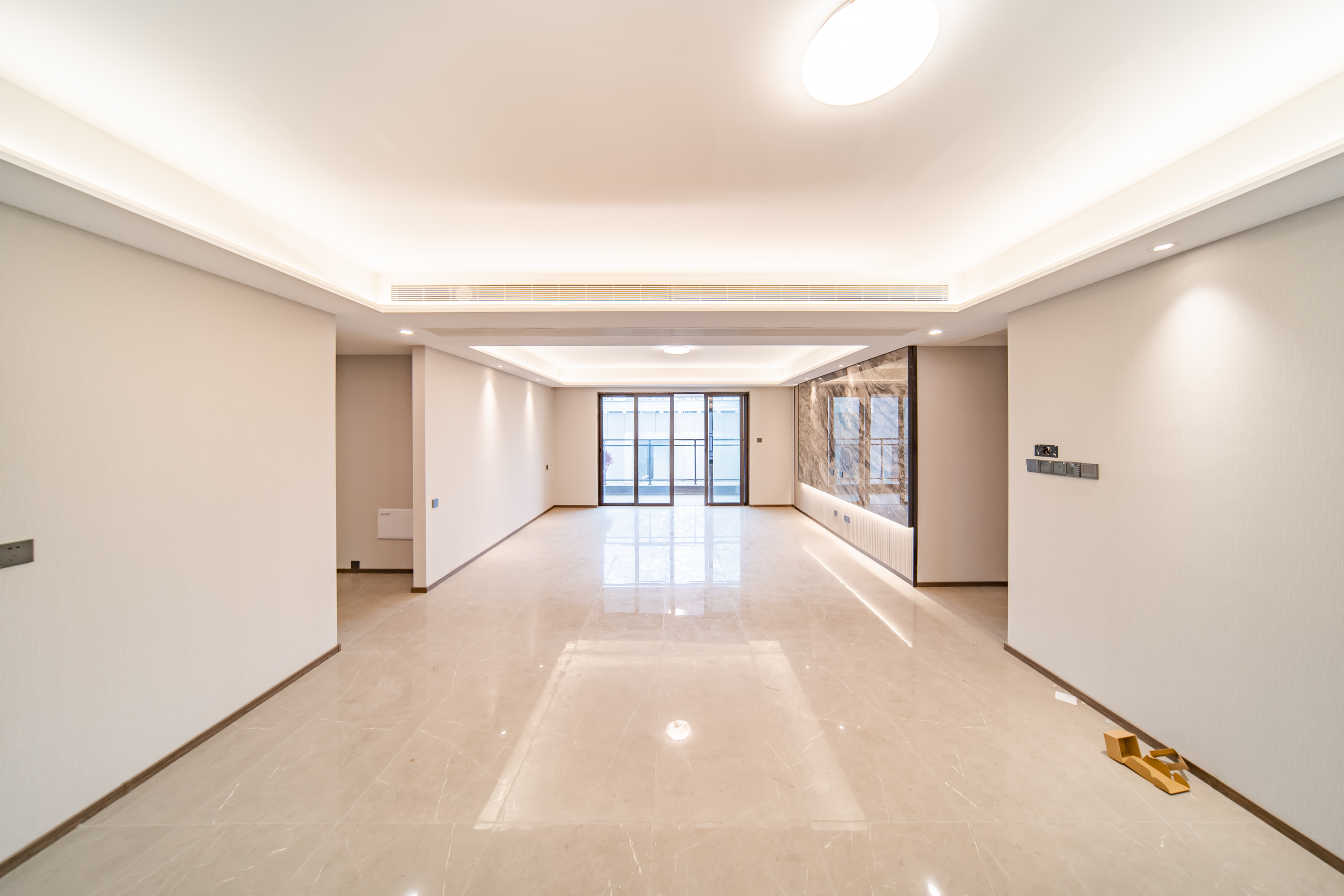 龙湖江与城  4室2厅3卫    169.8万