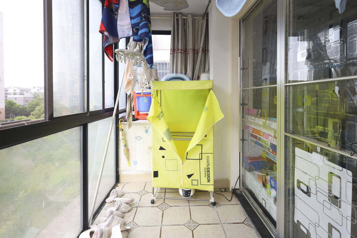 山语城一期  2室2厅2卫   65.00万阳台