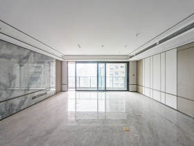 建发养云  4室2厅2卫   668.00万