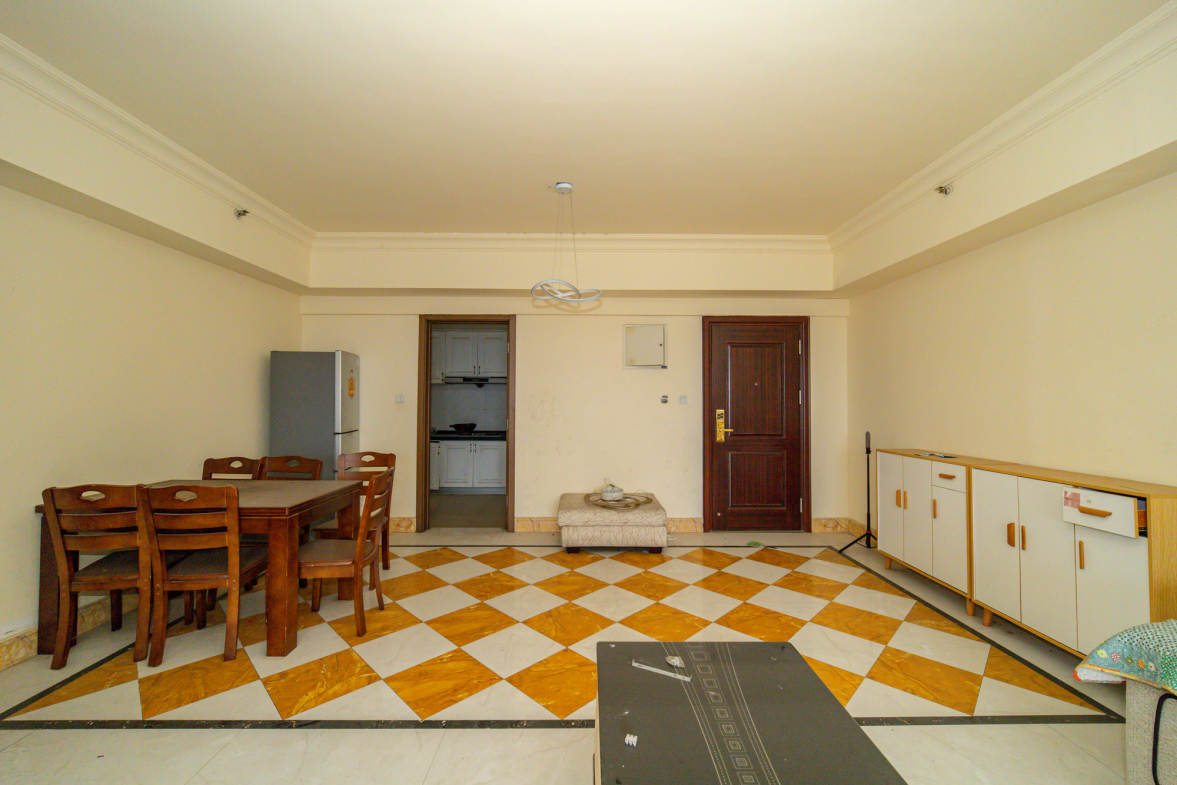 碧桂园威尼斯城  4室2厅2卫    100.98万其他