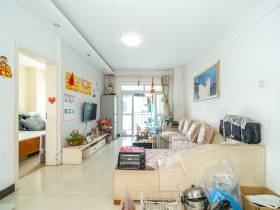 未来现代城  2室2厅1卫    39.0万