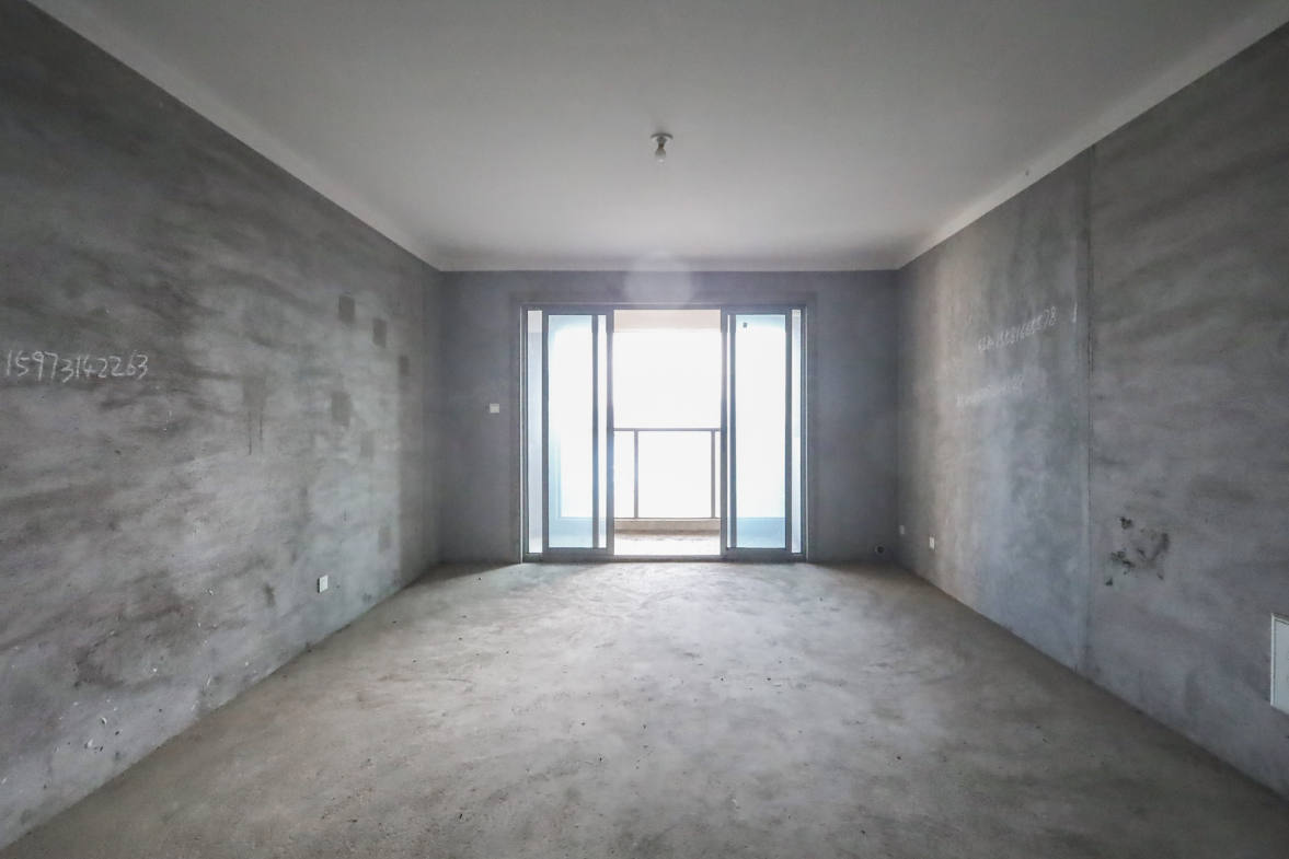 八方小区B区  3室2厅2卫   510.00万客厅