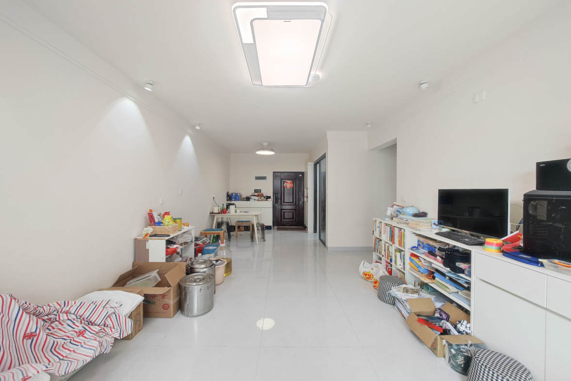 润和翰文府  3室1厅1卫   102.00万客厅