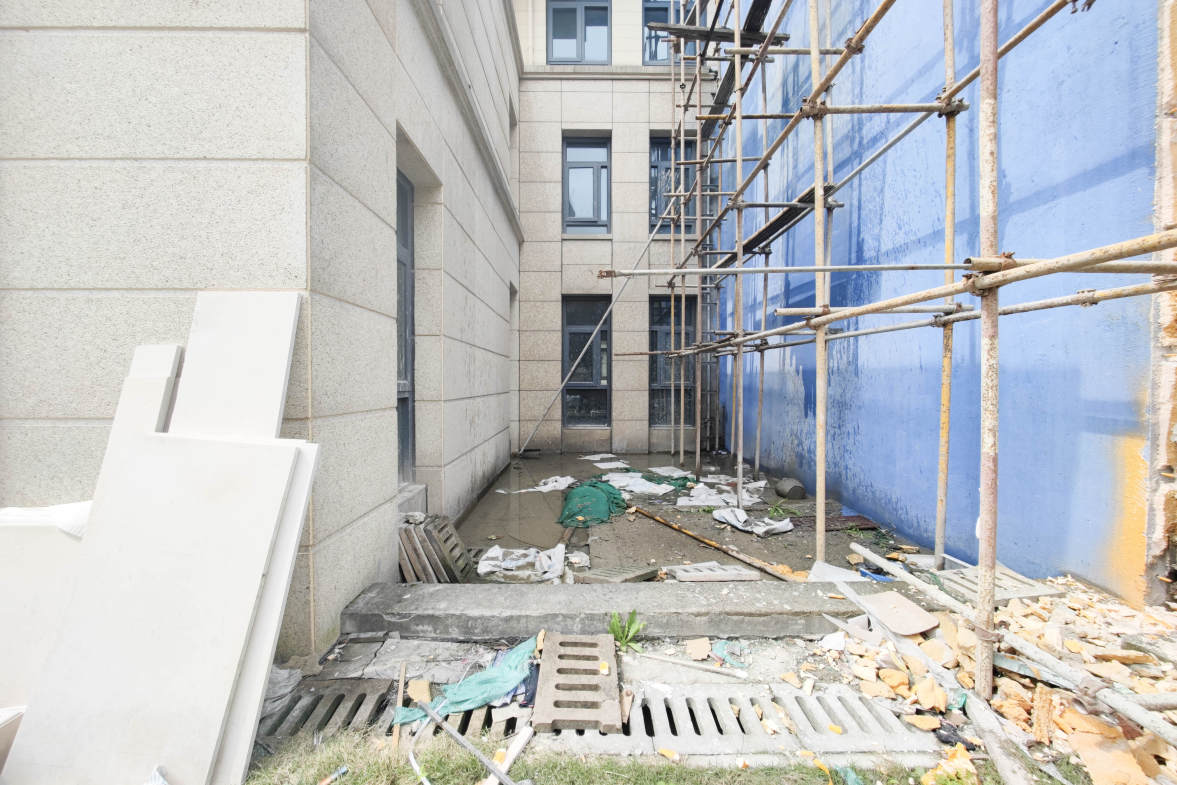 长房平和墅  5室3厅6卫   950.00万其他