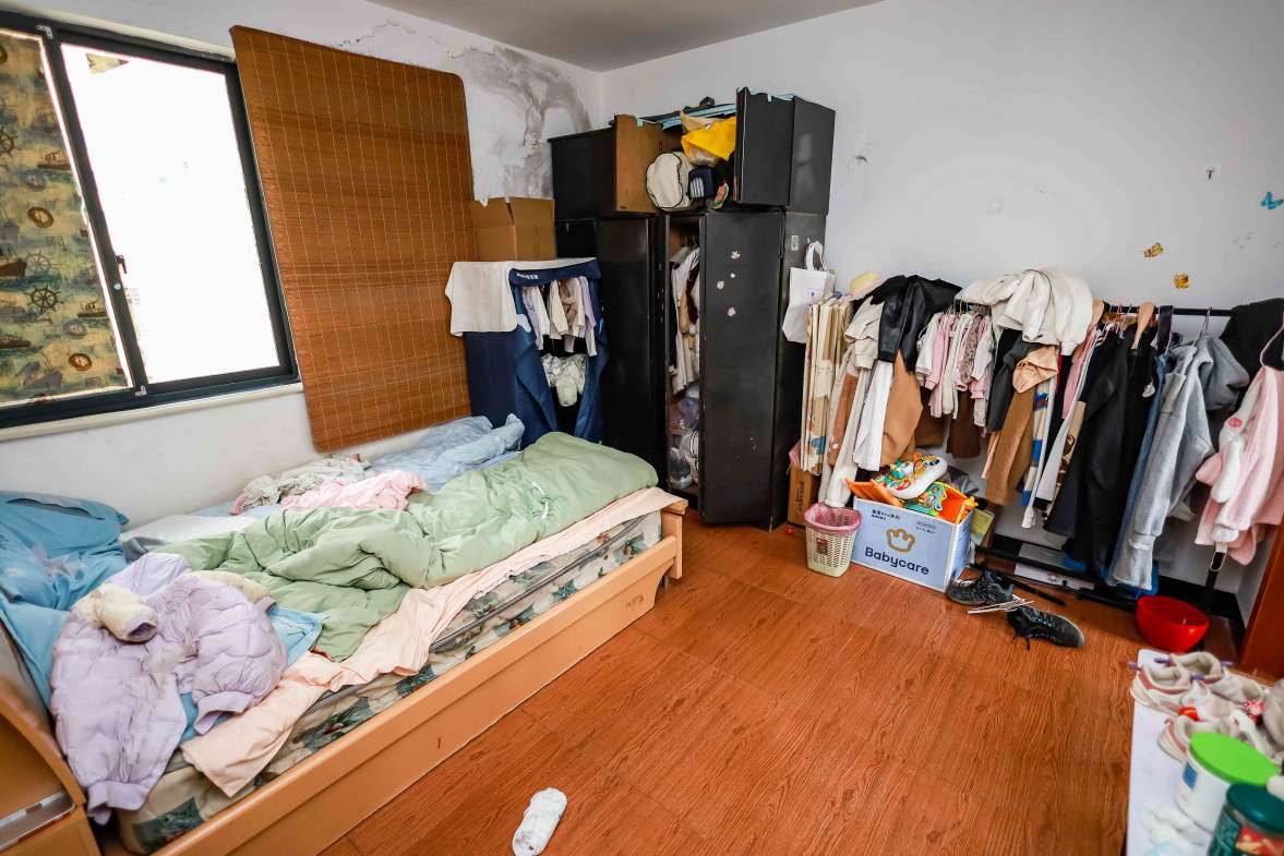 诚兴园  2室2厅1卫   60.00万卧室