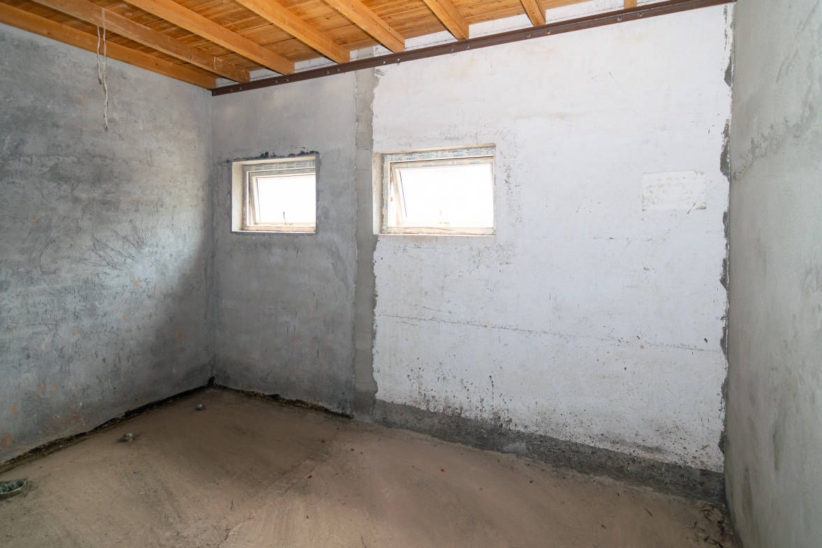 悦禧国际山庄  5室2厅3卫    258.0万卫生间