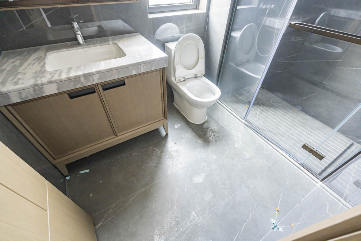 建发养云  4室2厅3卫   630.00万卫生间