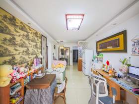 鑫远御文台一期  2室2厅1卫   73.00万