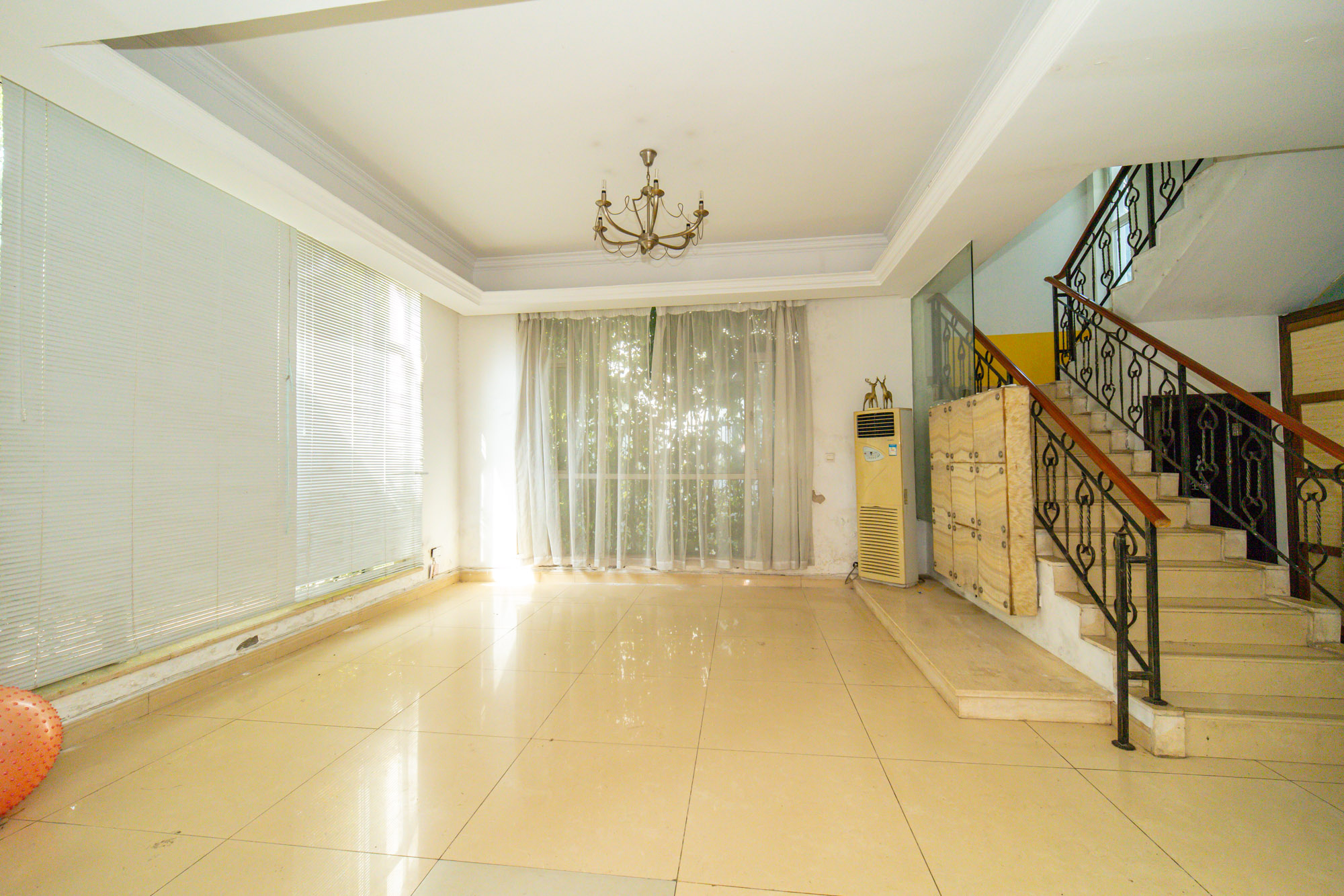 碧桂园威尼斯城  6室2厅1卫    435.0万