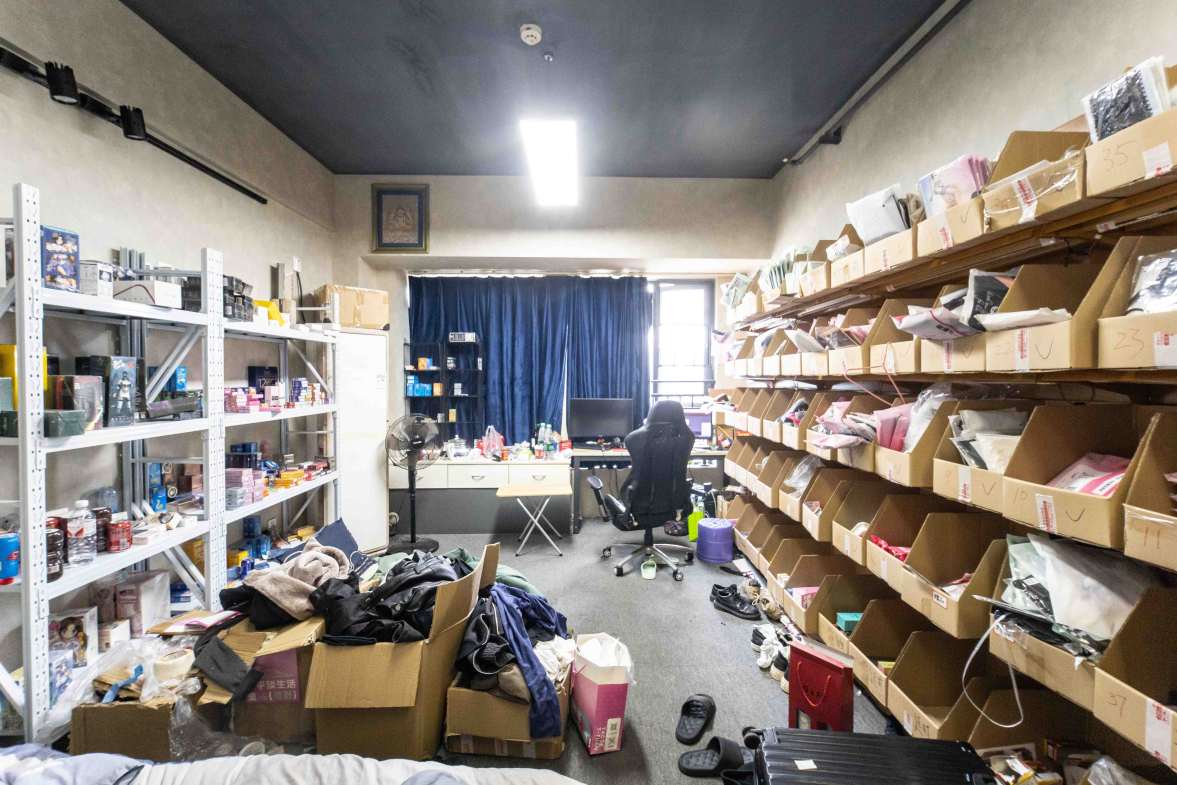长城万悦汇  1室1厅1卫   32.00万客厅