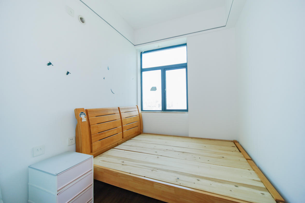 中建木莲工社  2室1厅1卫   53.00万卧室