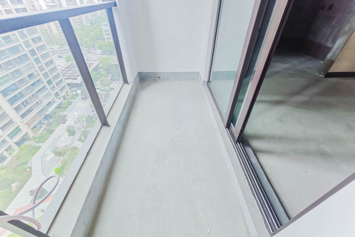 建发玖洲观澜  4室2厅2卫   275.00万其他