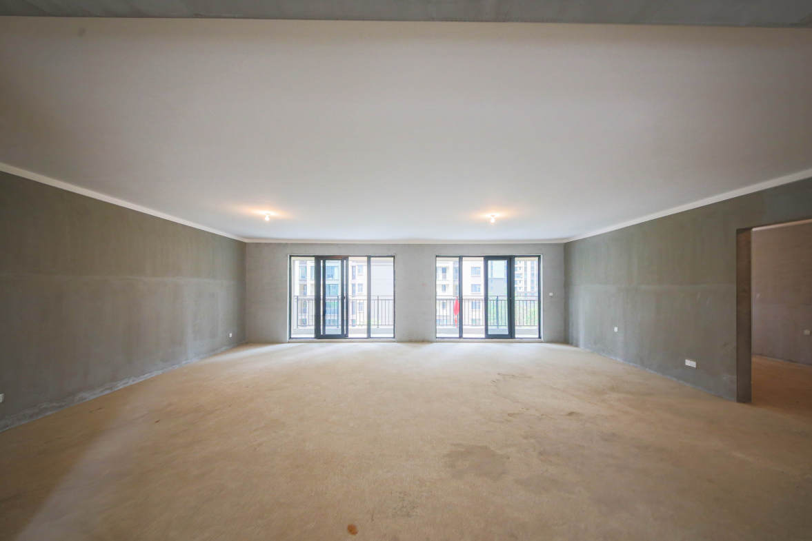 中建钰和城  4室2厅2卫   332.00万客厅