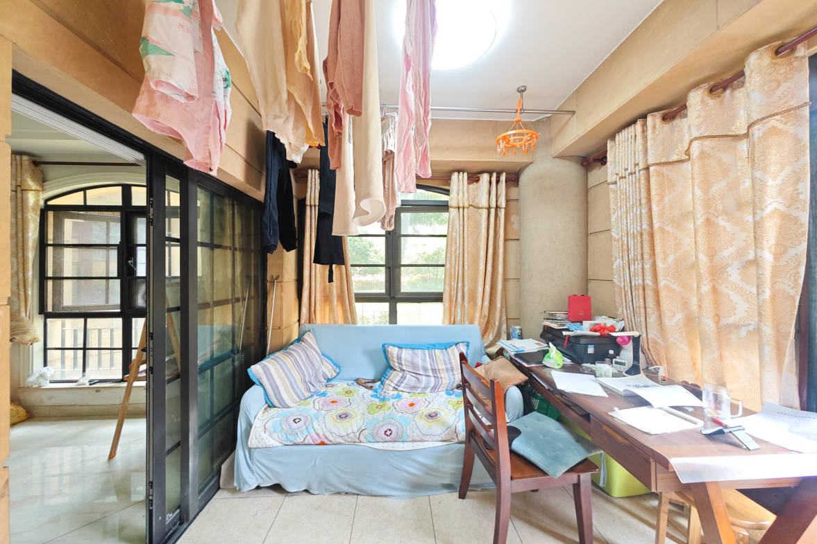 保利城（中航城国际社区、郡原美村）  2室2厅1卫   93.00万其他
