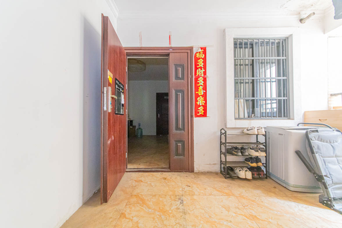 中建芙蓉嘉苑  3室2厅1卫   105.00万其他