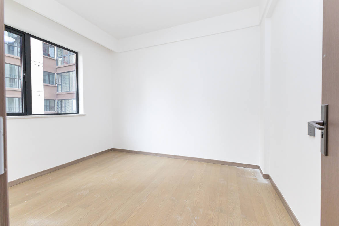 金富湘江悦城  3室2厅1卫    120.0万卧室