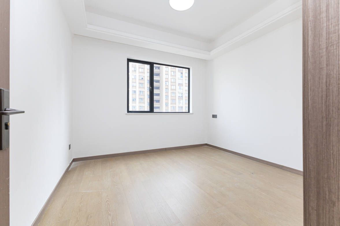 金富湘江悦城  3室2厅1卫    120.0万卧室