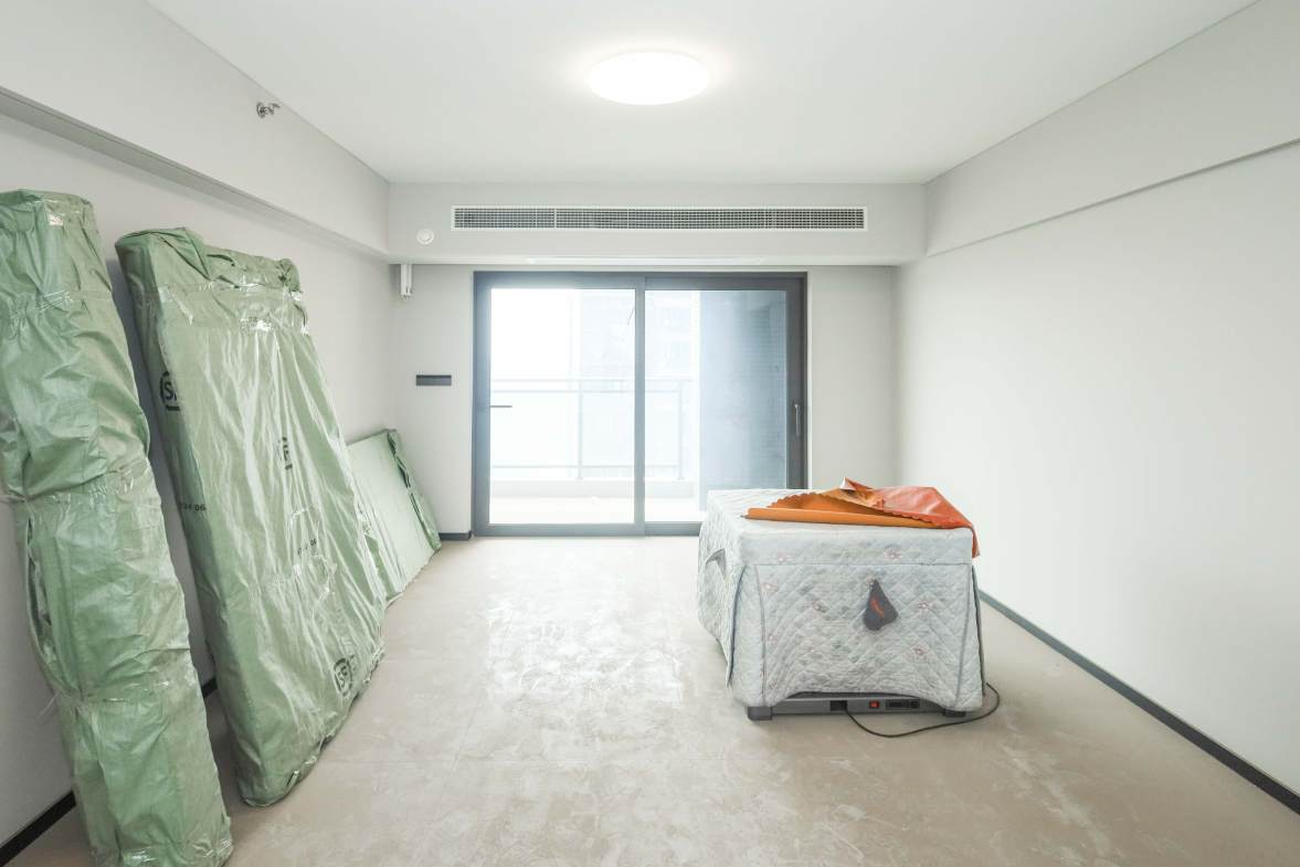时代梅溪领峰  4室2厅2卫   188.00万室内图1