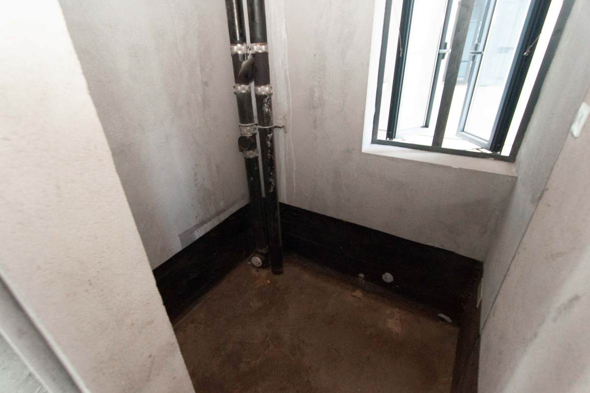 中建梅溪湖中心  4室2厅2卫   220.00万其他
