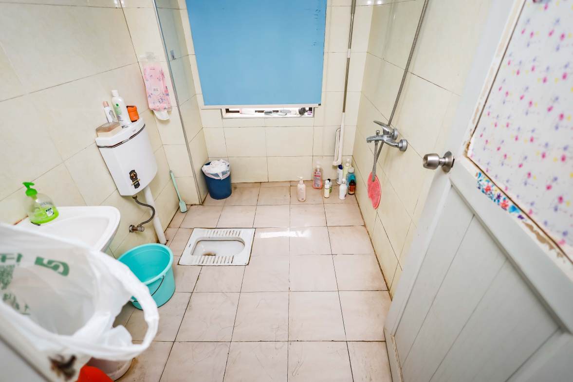 保利麓谷林语F区  3室2厅1卫   88.00万卫生间