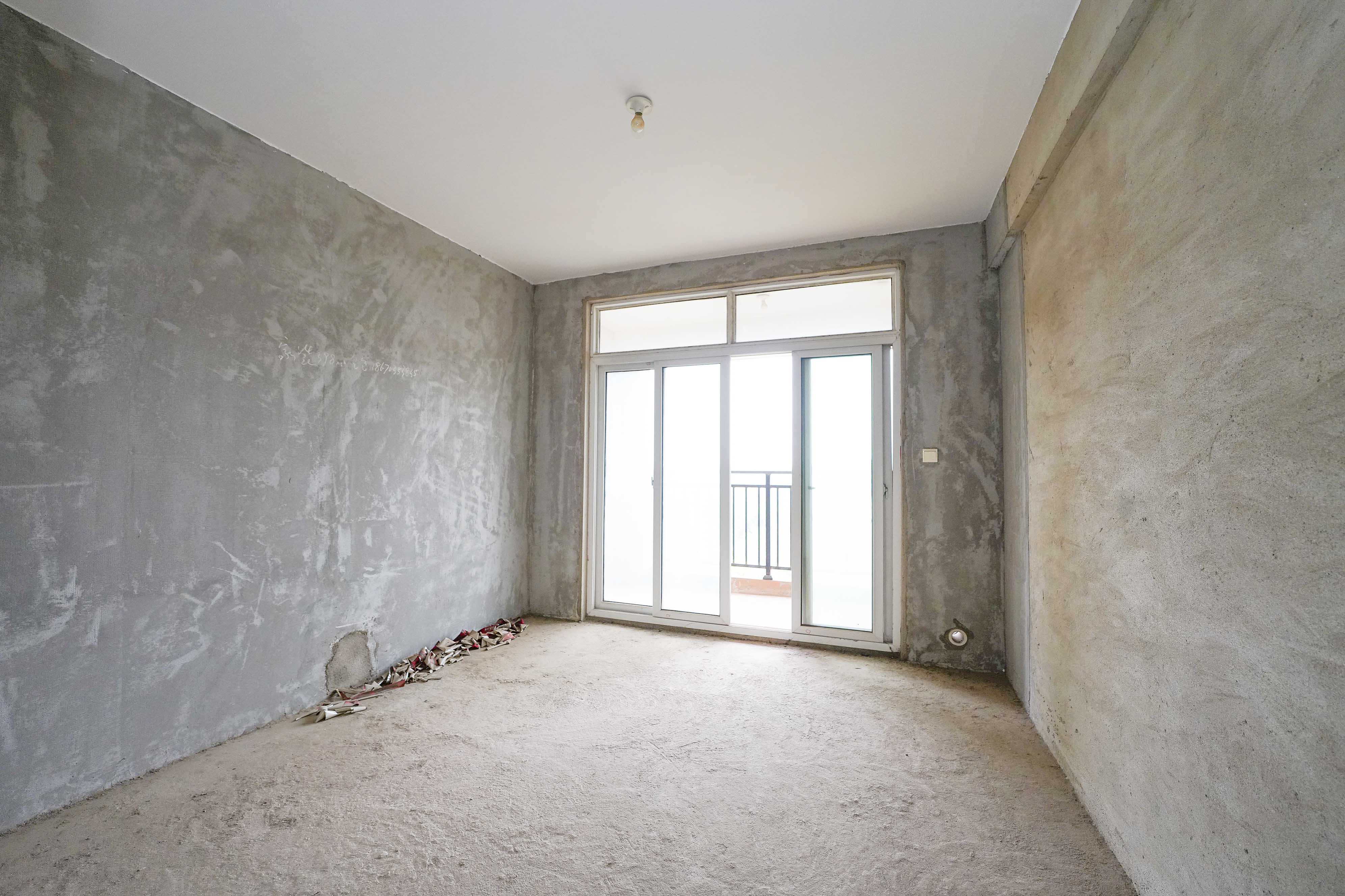 鑫天格林香山  3室2厅1卫    36.0万