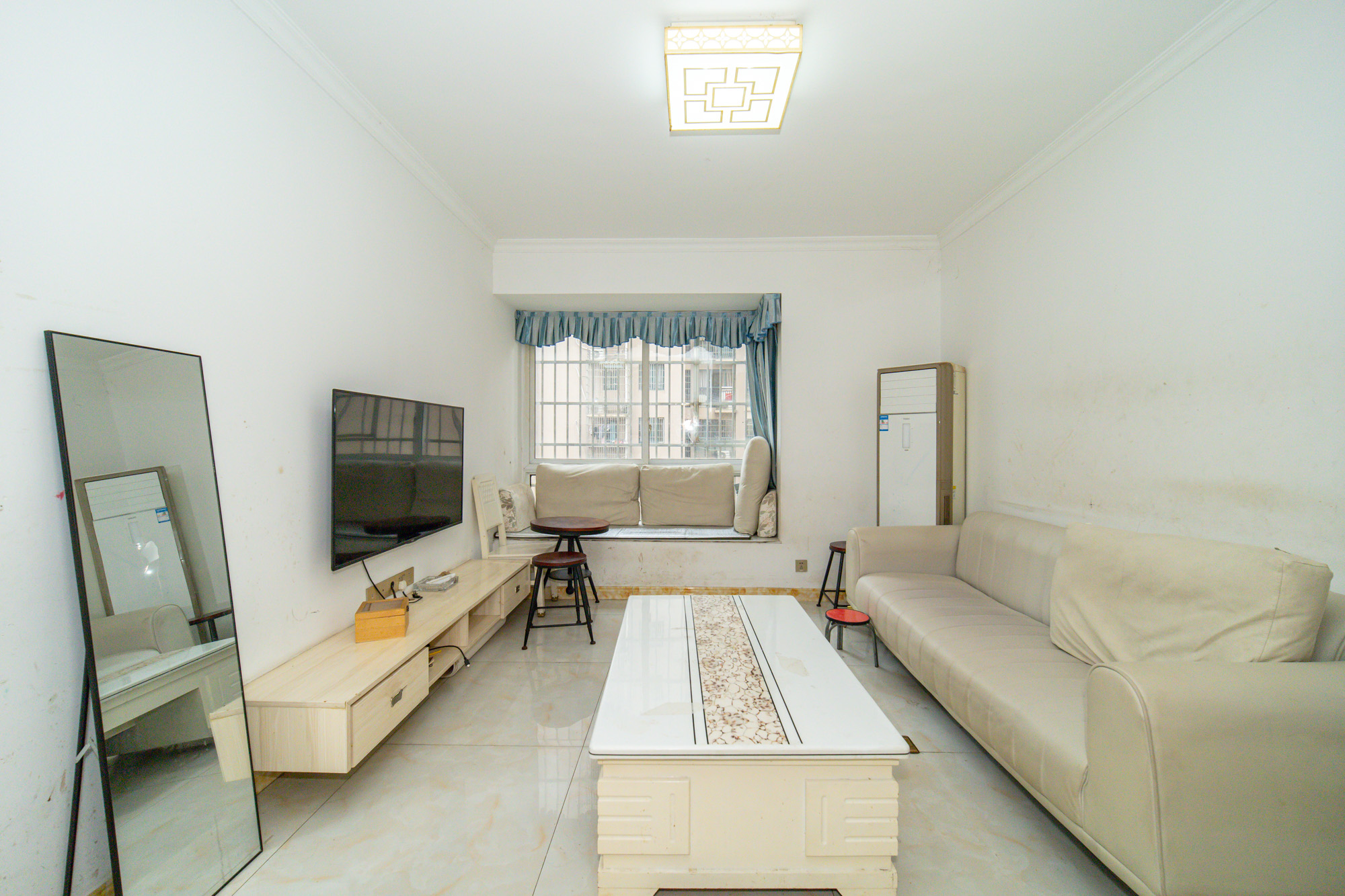 泊林晶城  2室2厅1卫    45.0万