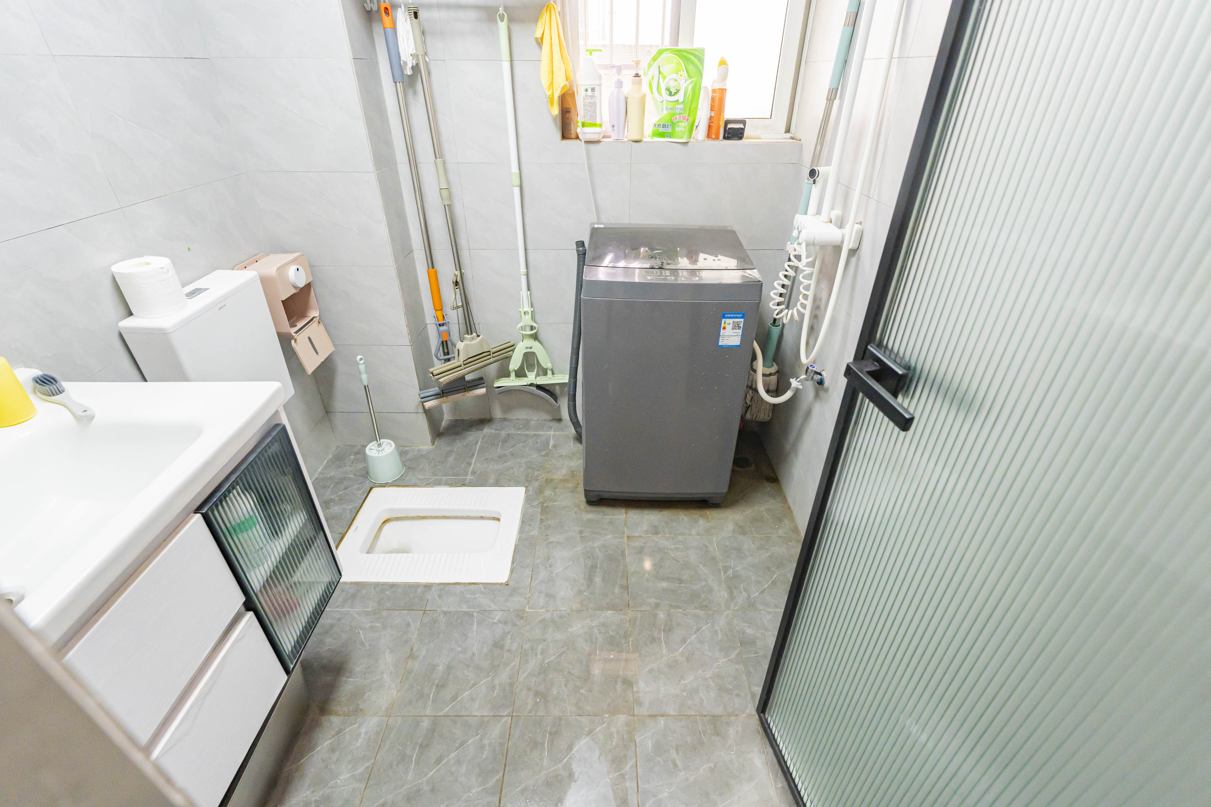 科大佳园北苑  4室0厅0卫   155.00万卫生间