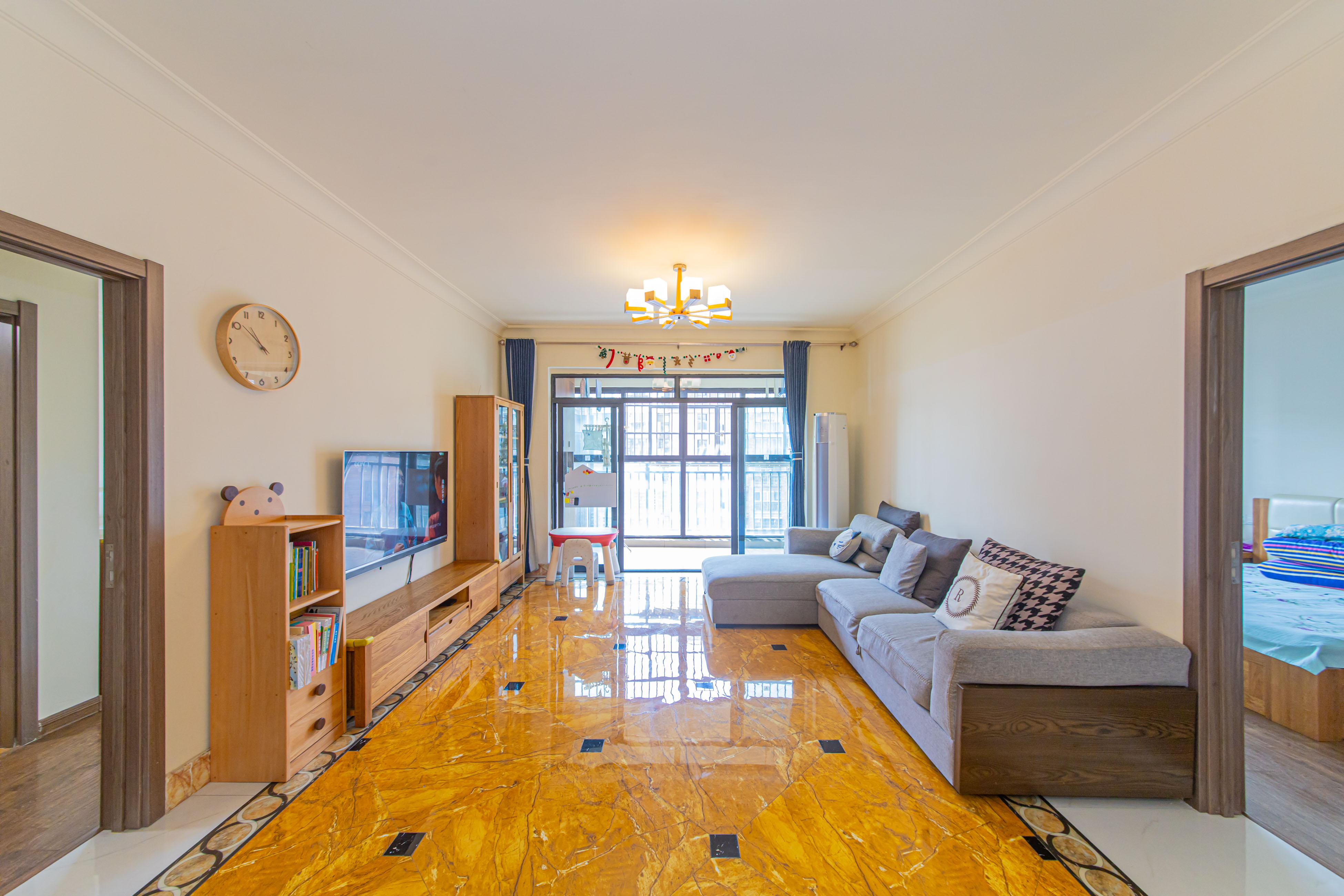 夏威夷碧水春城（碧桂园城市花园）  4室2厅2卫    130.0万