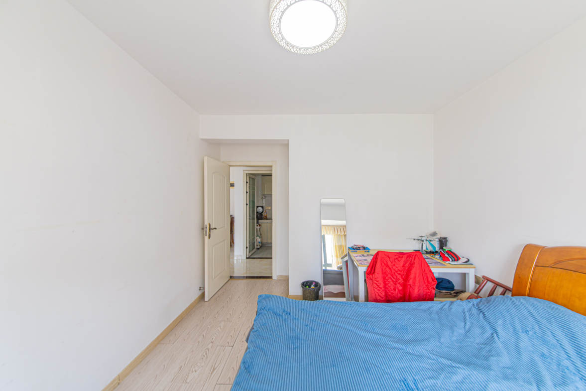 中建芙蓉嘉苑  2室2厅1卫    78.0万卧室