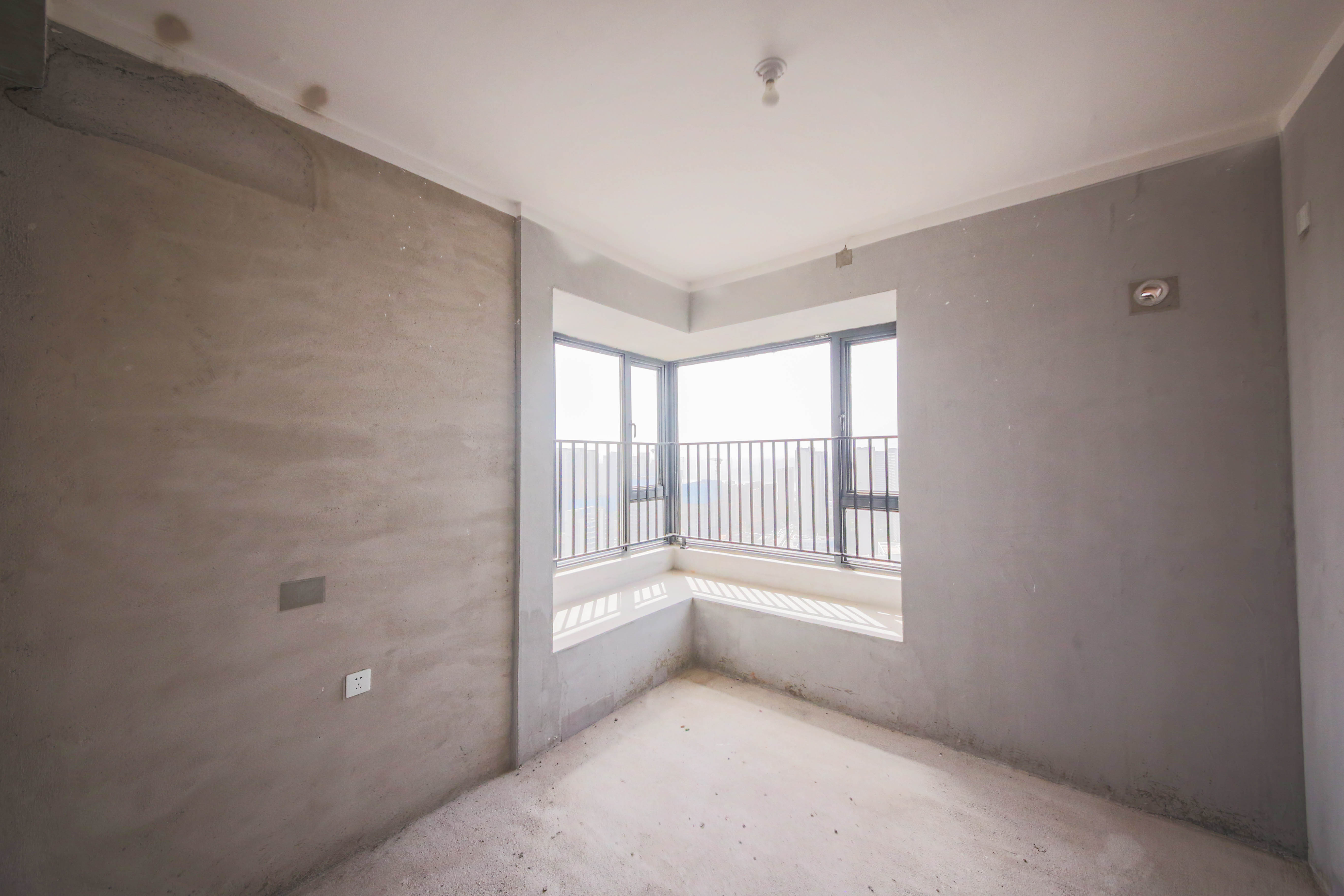 中建钰和城  3室2厅2卫   150.00万卧室